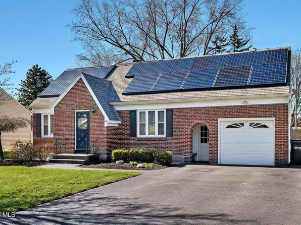 1022 Day Road, Rotterdam, NY 12303