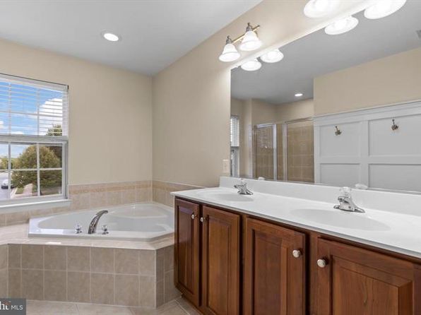 9343 Morning Walk Dr