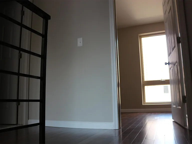 424 N 40th St #2 — Photo 5