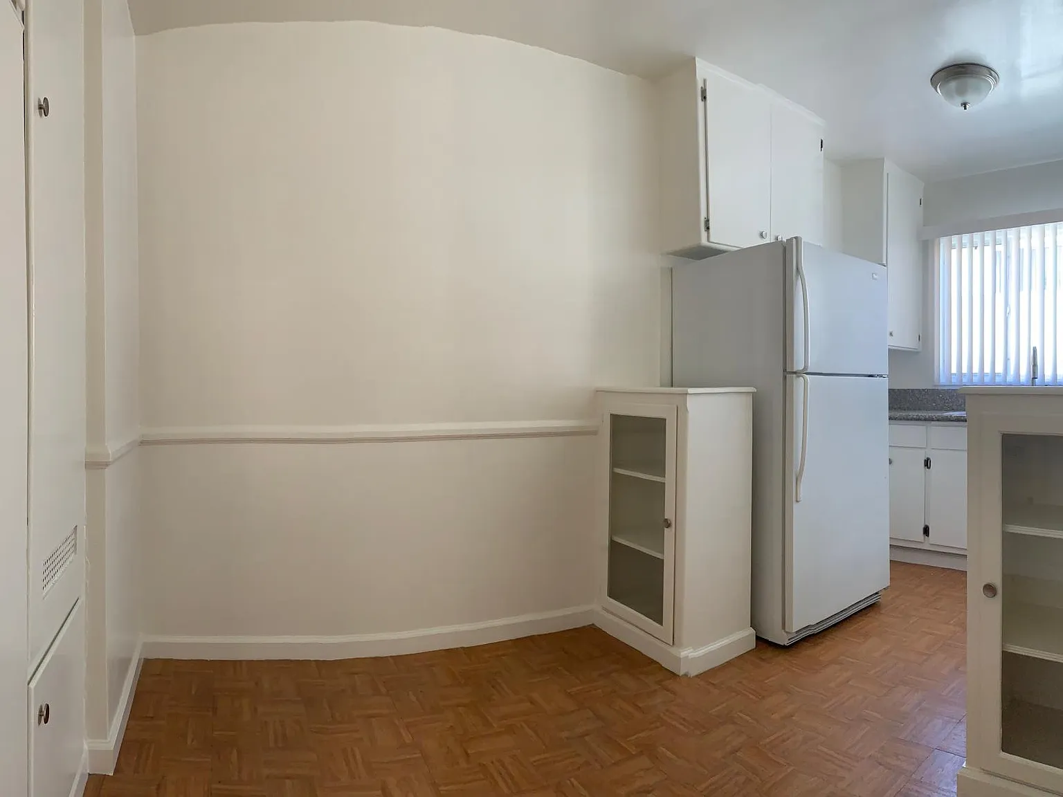 Studio, 800 sqft, $1,600 — Photo 4
