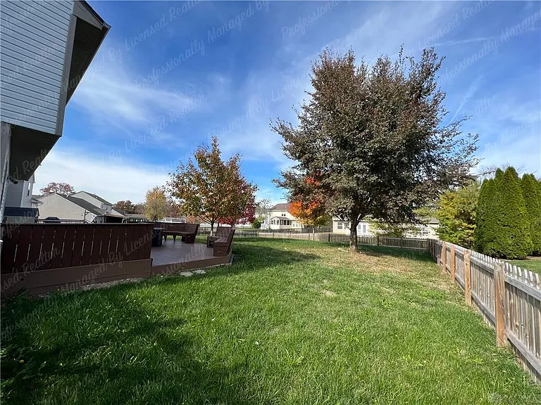 1131 Windsong Trl — Photo 42