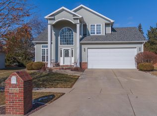 3504 Whisper Way, Bloomington, IL