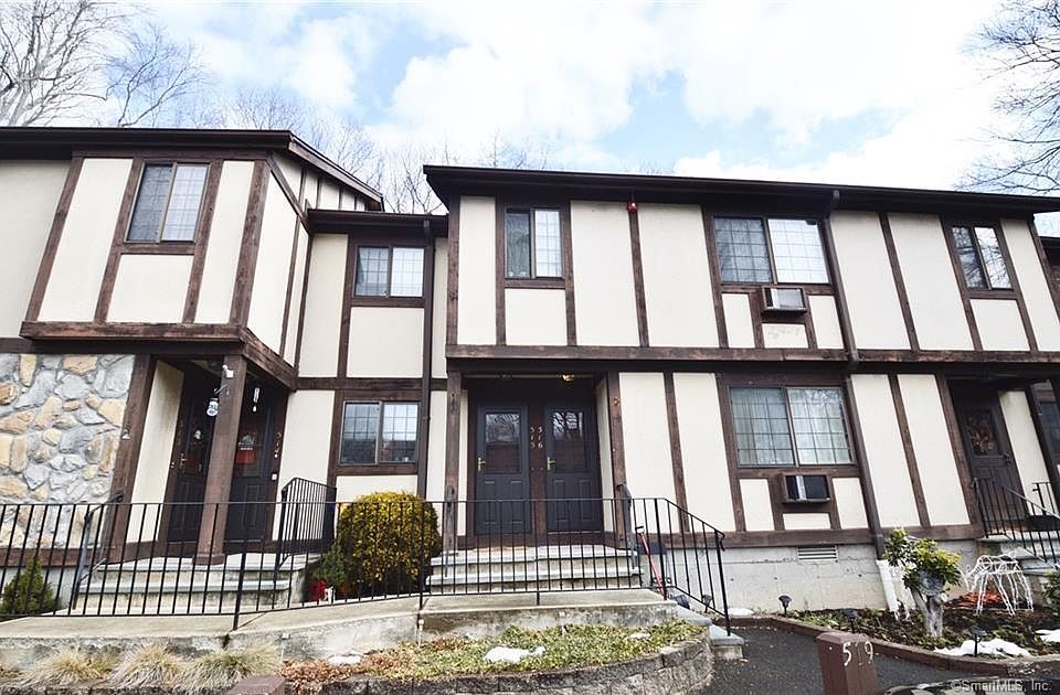 1st image of 516 Swanson Cres #516