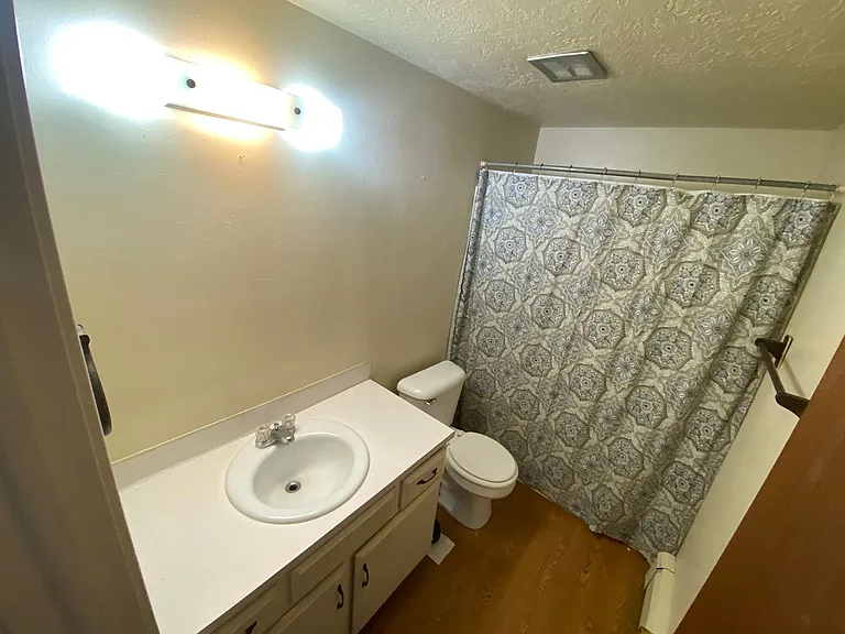 716 Ford Dr — Photo 7