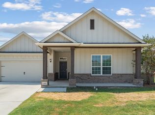 1440 Lakeview Dr, Azle, TX 76020