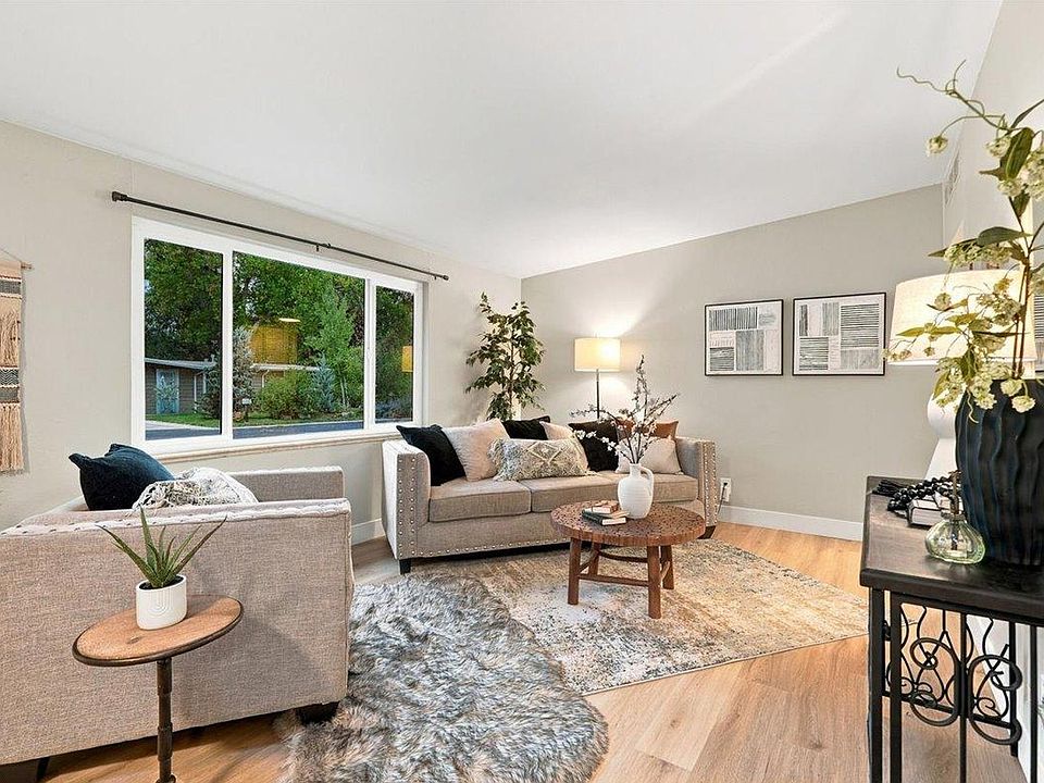 1st image of 1617 Richards Pl