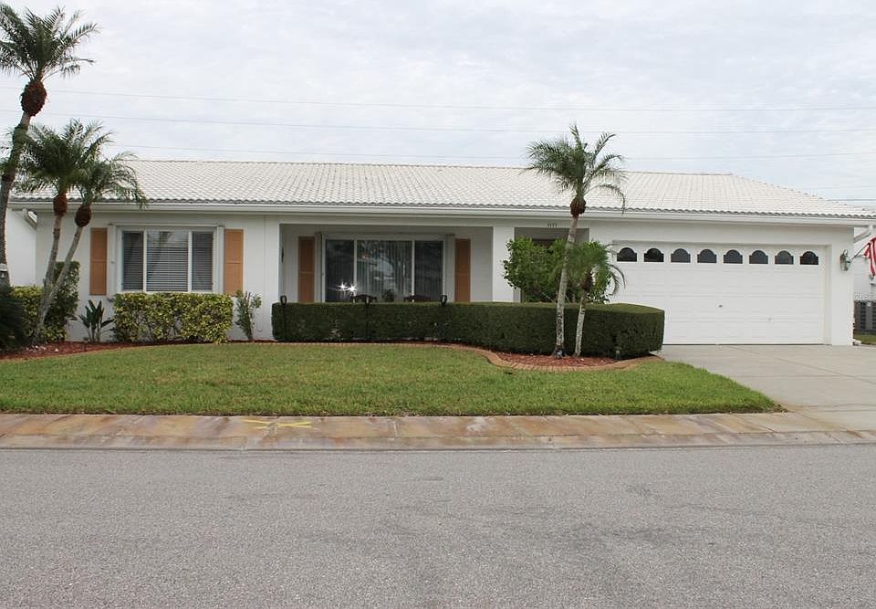 1st image of 4121 93RD TERRACE N #5