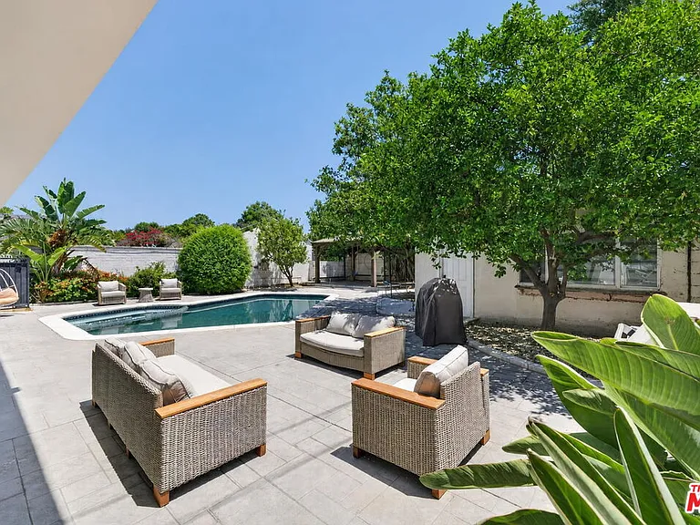 5230 Teesdale Ave — Photo 24
