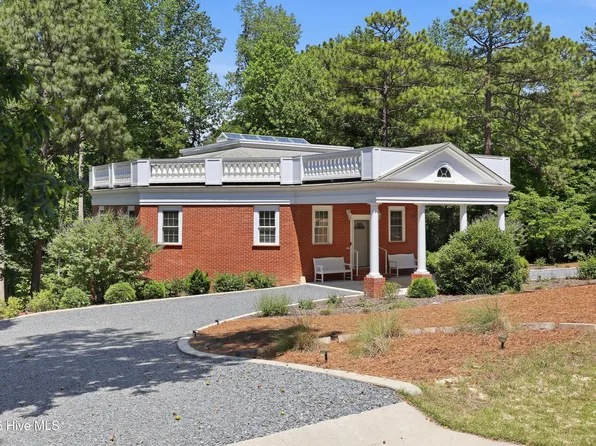 195 Canter Lane, Pinehurst, NC 28374