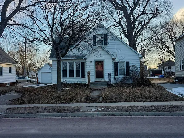 926 N North Ave, Fairmont, MN 56031