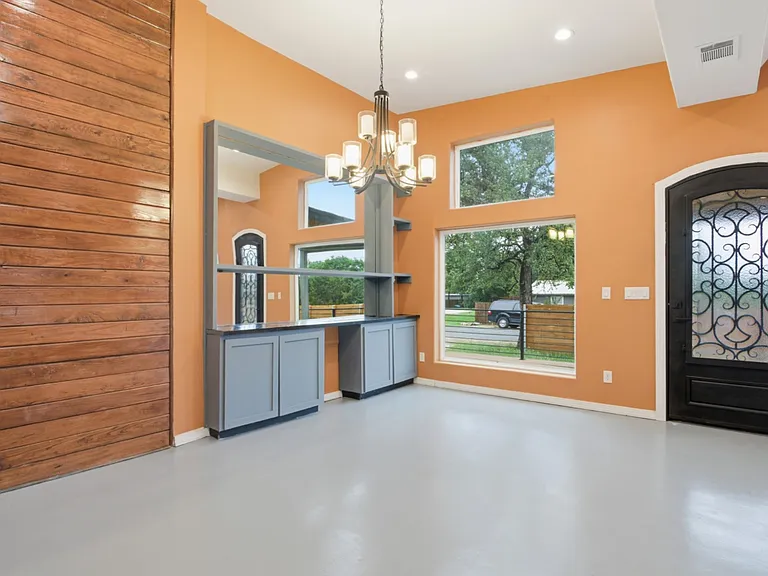 17621 Stacey Ln — Photo 13