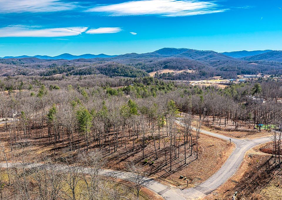 1st image of 163 Ridge Cir