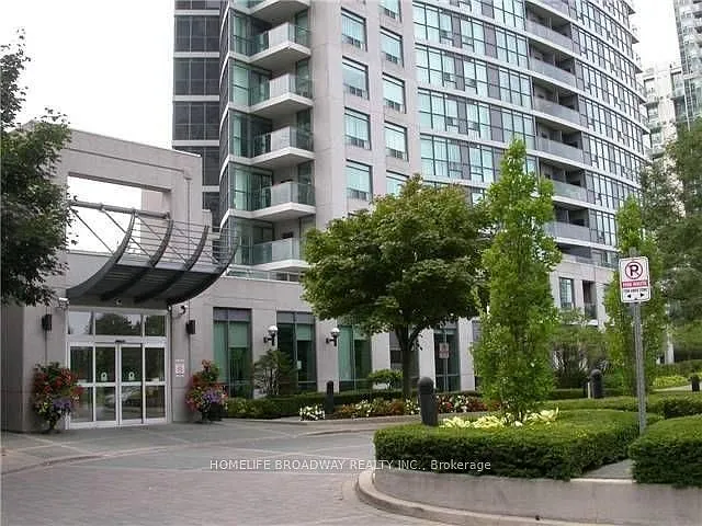 28 Harrison Garden Blvd #2112
