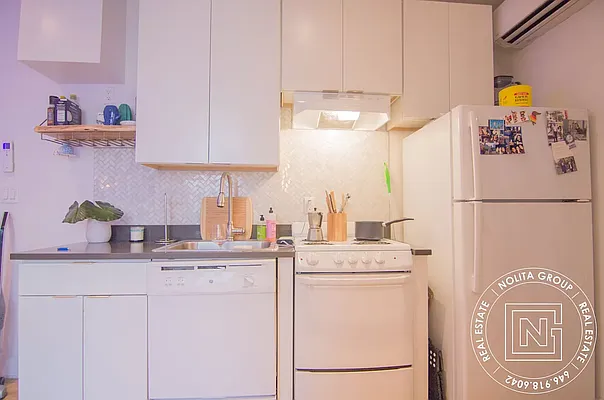 Rented by Nolita Group | media 11