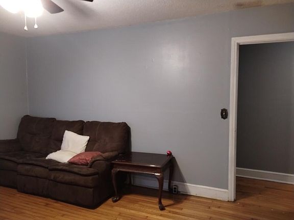 2nd image of 129 Townsend Dr