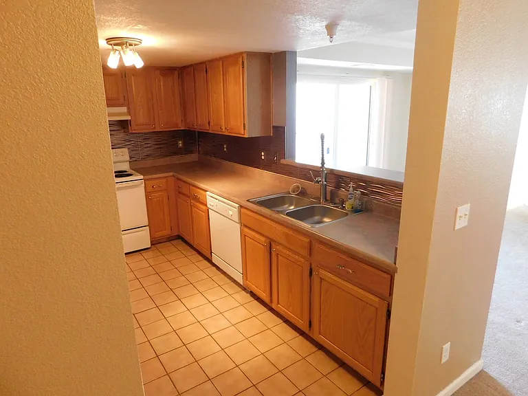 12208 W Dorado Pl #208 — Photo 4