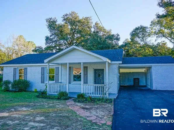 4667 Cottonwood Dr, Mobile, AL 36608