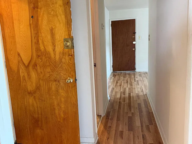 801 W Chester Pike — Photo 13
