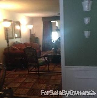 3rd image of 216 Amanda Dr