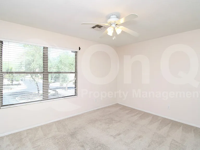 699 E Springfield Pl — Photo 14