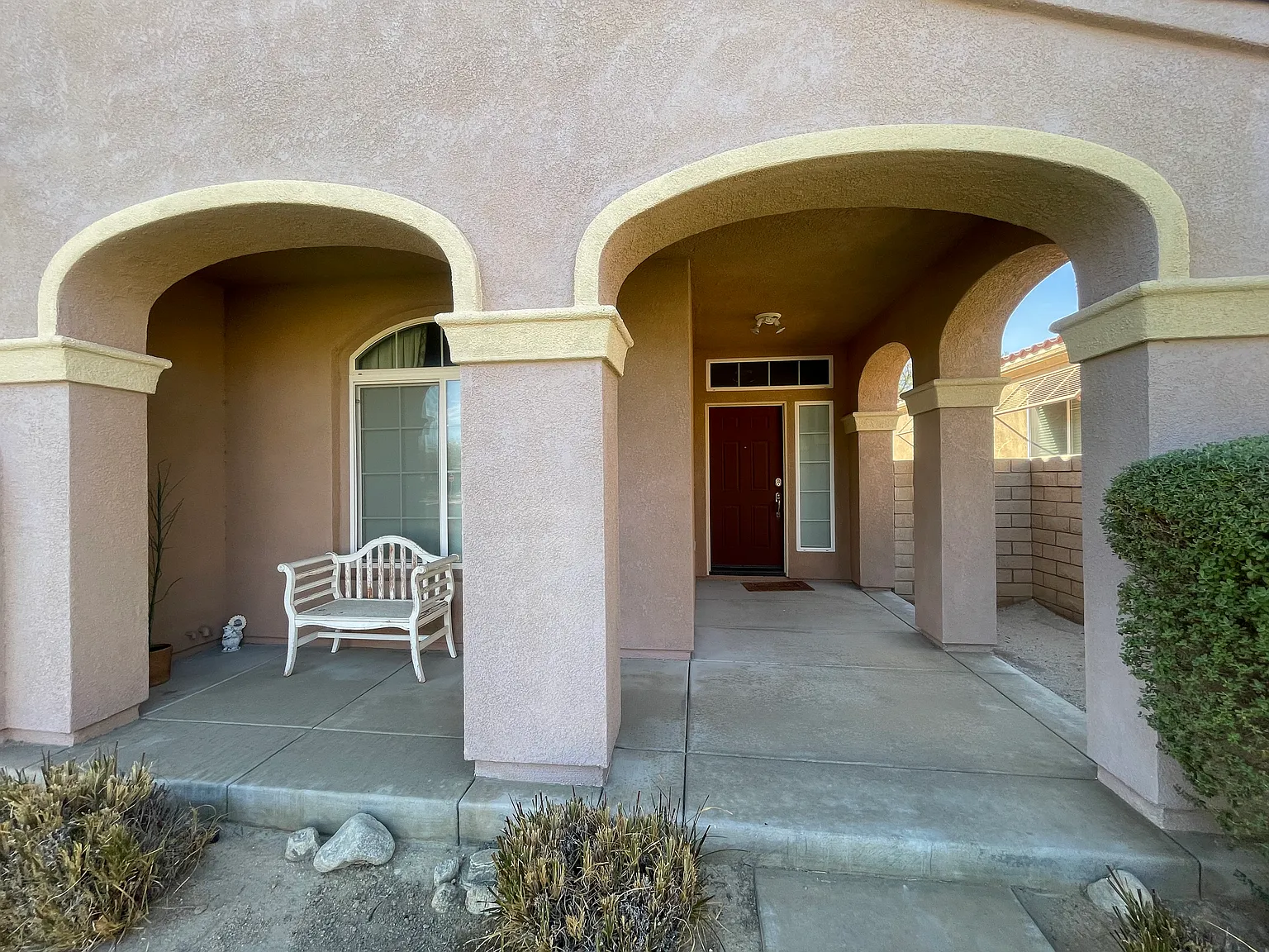 2 bed, 2023 sqft, $3,000 — Photo 3