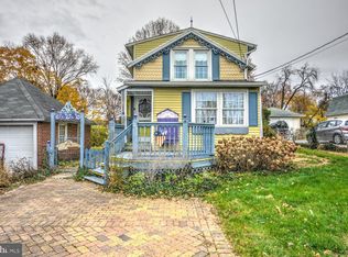 29 Akron Rd, Ephrata, PA 17522