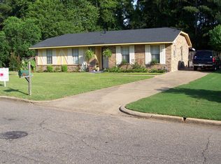 666 Partridge Ln, Prattville, AL 36067