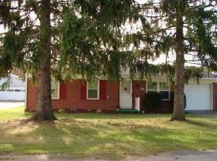 704 E Edgewood Ave, New Castle, PA 16105