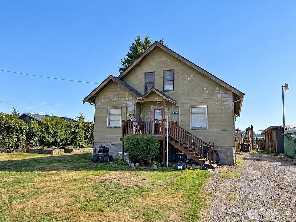 1st image of 810 Cul De Sac Avenue