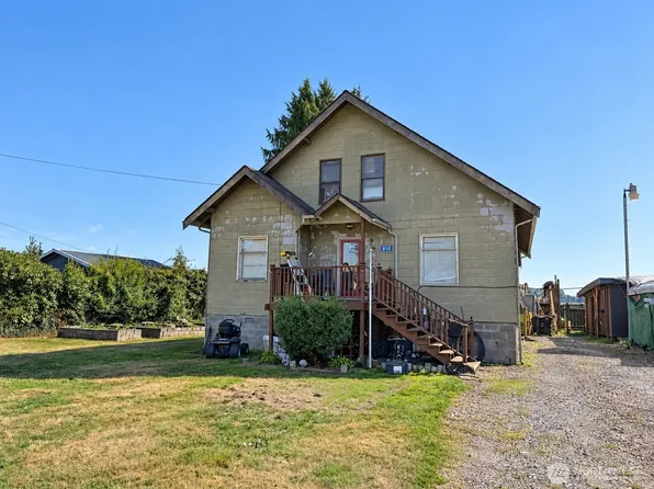 810 Cul De Sac Avenue, Burlington, WA 98233