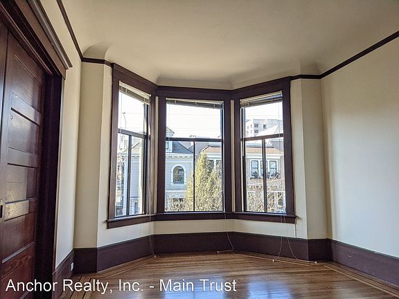 5th image of 144 Cole St