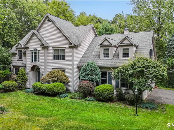 68 Hart Street, Burlington, CT 06013
