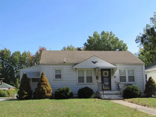 2421 Kohler St, Alton, IL 62002