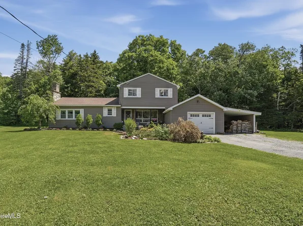 491 Main Rd, Savoy, MA 01256