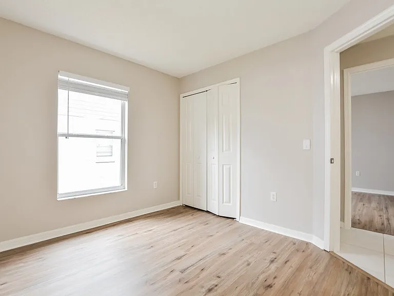 2649 Winchester Cir — Photo 10