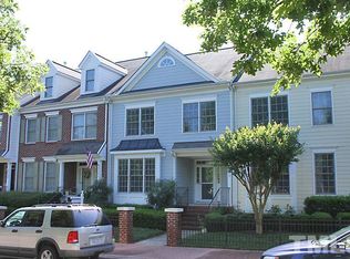 2402 Saint Pauls Sq, Raleigh, NC 27614