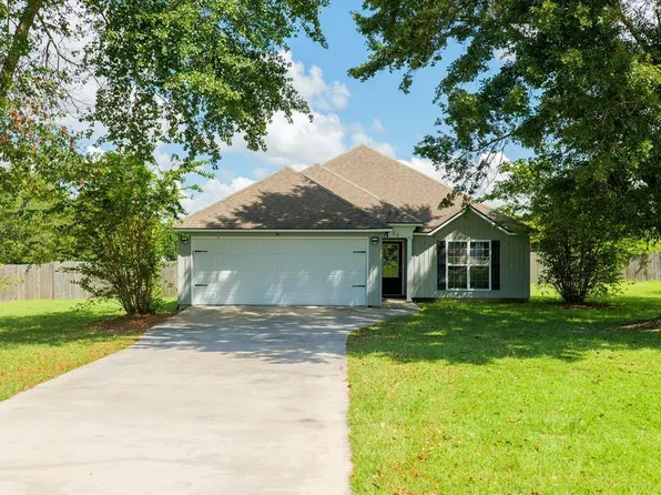 23 Eleanor Pl, Ray City, GA 31645