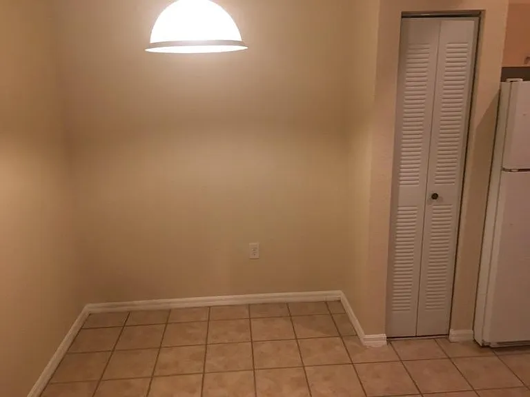 260 Crestwood Cir #102 — Photo 12