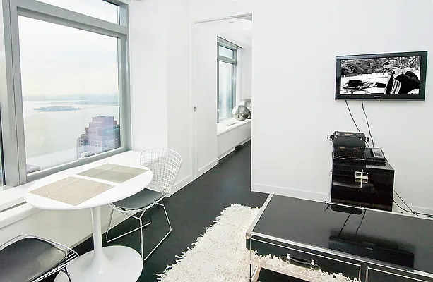 Rented by NOVO | media 30