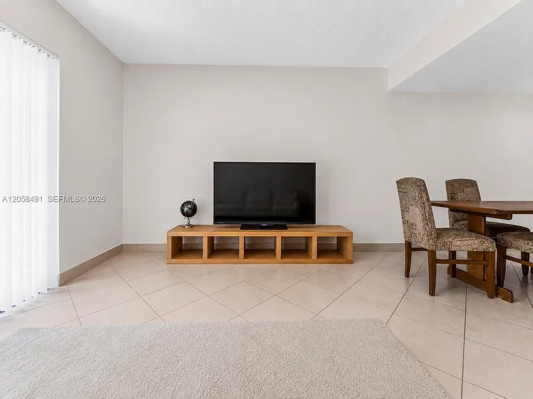 3821 NW 90th Ave #3821 — Photo 4