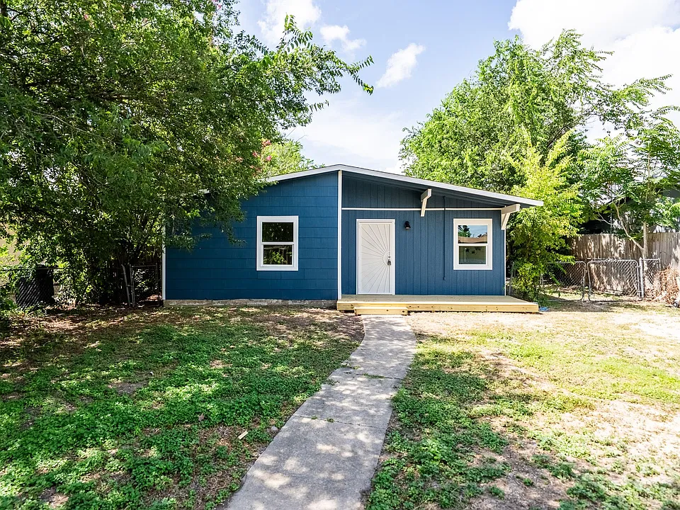 10 Linden Ave