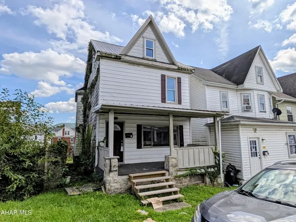 311 Spruce Ave, Altoona, PA 16601