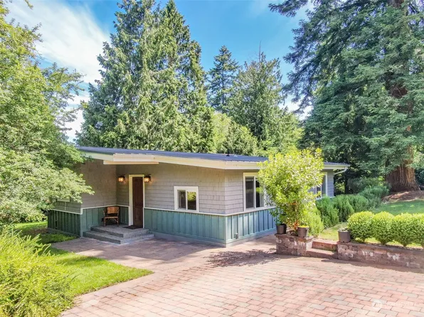 11706 99th Avenue SW, Vashon, WA 98070