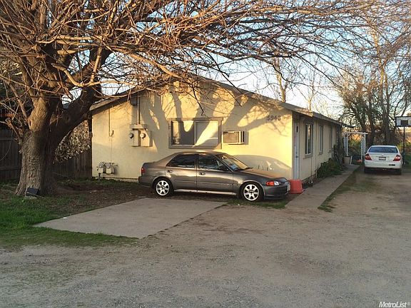 2nd image of 5943 Garden Ave