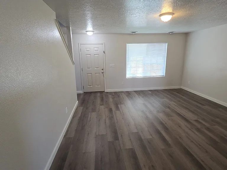 4797 S Chex Way — Photo 2