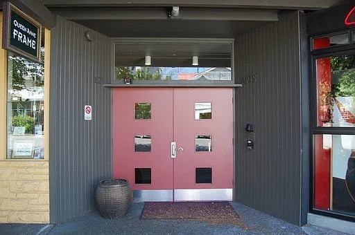 1621 Queen Anne Ave N — Photo 6