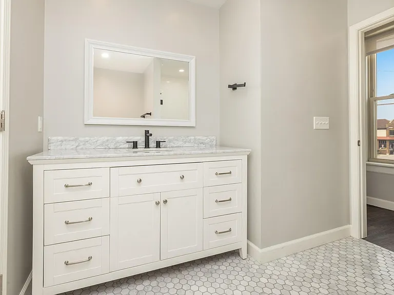 920 S 2nd St #2 — Photo 10