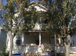 32 Grand St #1B, Middletown, CT 06457