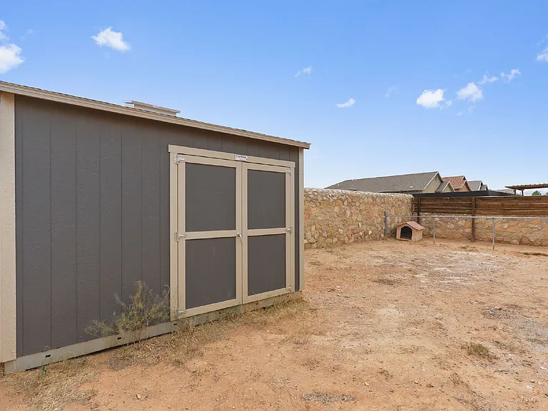 7224 Dust Storm Ln — Photo 43