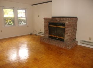 (Undisclosed Address), Oakland Gardens, NY 11364